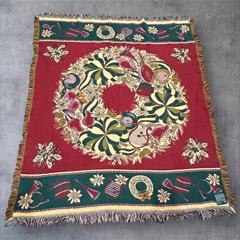 Goodwin Weavers Wreath Christmas Holiday Tapestry Throw Cotton‎ Green Red 60 X50